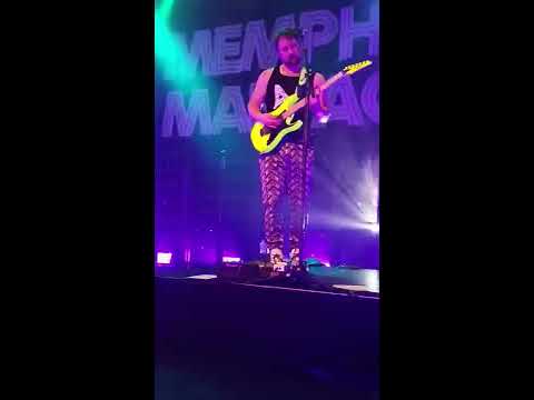 2018 Memphis Maniacs mashup / clashup (No sleep till Brooklyn) & signer / gebarentolk live @ Venlo