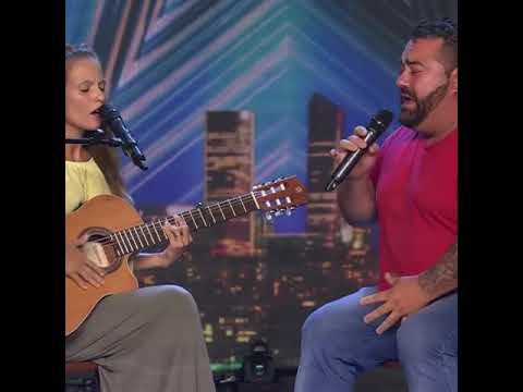 Hermosa cancion de padres a su hija con cancer!!!