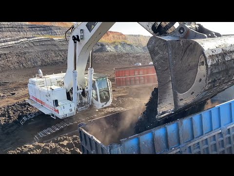 Caterpillar 385C & Caterpillar 375 Excavators Loading Trucks On Coal Mines - Mega Machines Movie