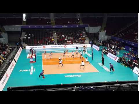 Middle Blocker who goes for pipe attacks - Pleumjit Thinkaow