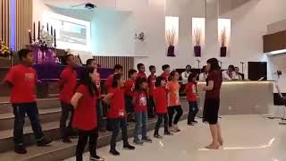 Download lagu Kucinta Keluarga Allah - Angeloudi Children Choir mp3