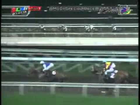 MJCI 072114 R03 2 ROYAL JEWELS (A)