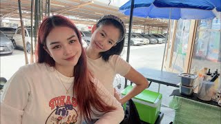 Download lagu LIVE Street Café - Welcome Family 🤗 Ploysai Coffee Lady in Bangkok Thailand - Thai Street Food mp3 Download lagu LIVE Street Café - Welcome Family 🤗 Ploysai Coffee Lady in Bangkok Thailand - Thai Street Food mp3
