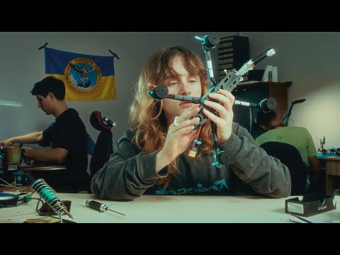 Трейлер фільму «Соняшники під дощем»