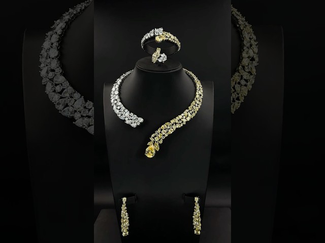 طقم زيركون فضي مكس أصفر أنيق بإصدار خاص دقة الماس...