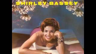 Shirley Bassey - Cry Me A River (1959)