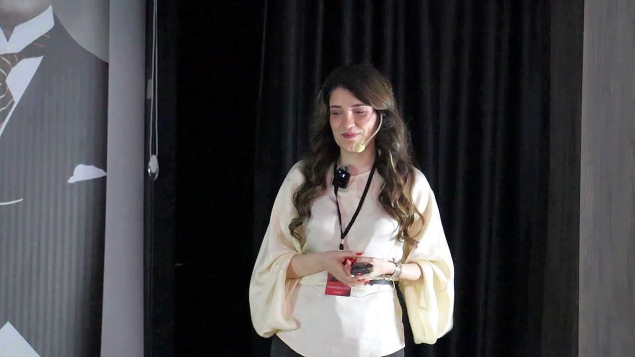 Hayatımda Aldığım En Önemli Kararların Hiçbirinde Hazır Değildim | Cemre Sena Çelik | TEDxMCFL Youth