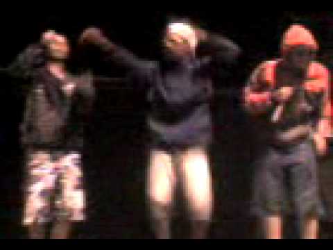 Mc granada & fuzil ( homenagem ao Zóio do grau)..{Part. especial Mano do Blóco}