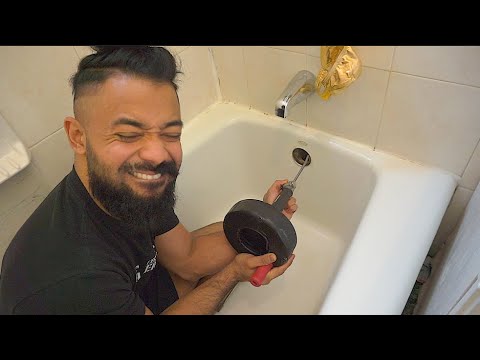 How To Unclog a Bathtub Drain under 4 minutes