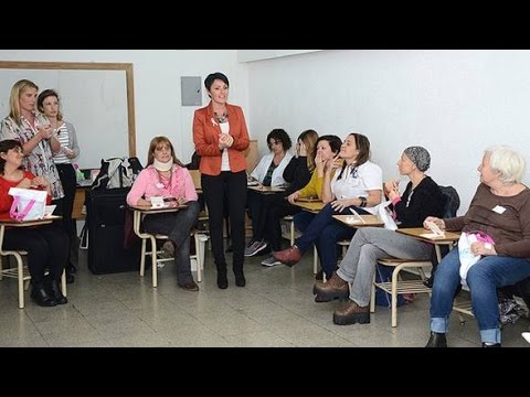 Taller de belleza para mujeres en quimioterapia en el Hospital de Boulogne