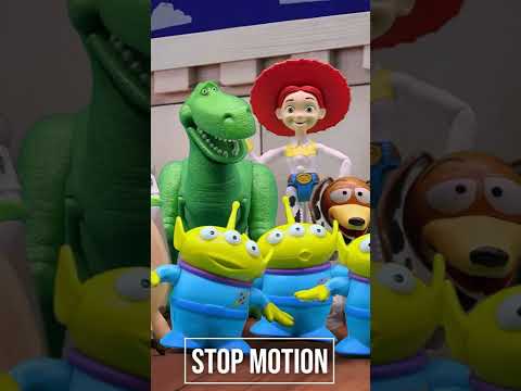 Toy Story 4 In Stop-Motion!