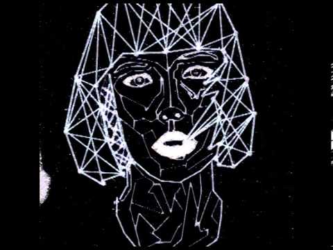 Divebomb (long trip) - Crystal Castles VS The whip