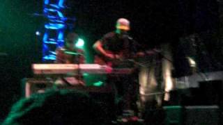Jason Lytle from Grandaddy playing Stray Dog And The Chocolate Shake live at Primavera Sound 2009