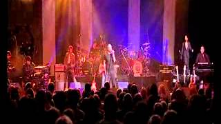We Close Our Eyes - Tony Hadley v&#39;s Peter Cox &amp; Go West (Live)