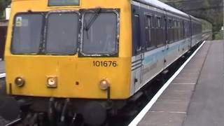 preview picture of video 'Class 101 DMU 101 676 at Marple, 10th May 2002.'