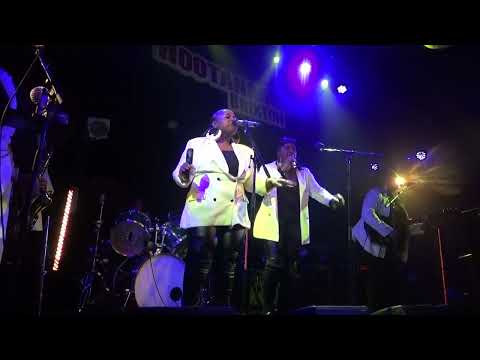 Akabu Queens@ Hootananny 23Mar23 Pt 17