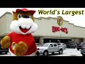 Visiting The World S Largest Buc Ee S In Sevierville Tennessee