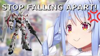 Usada Pekora Builds Her FIRST Gunpla… And It Keeps FALLING APART