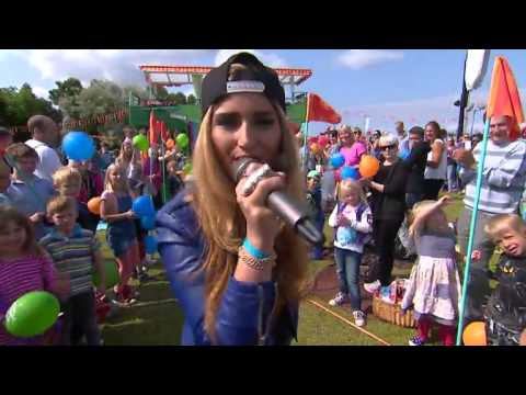 Janet Leon - Heartstrings (Live @ Sommarlov)