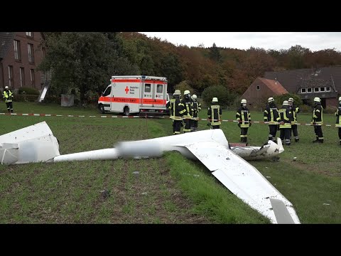 Eine Person nach Absturz mit Segelflugzeug in Melle lebensgefährlich verletzt