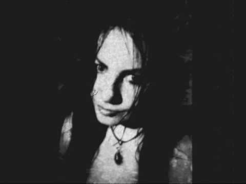 Hekte Zaren - Insolence and wine