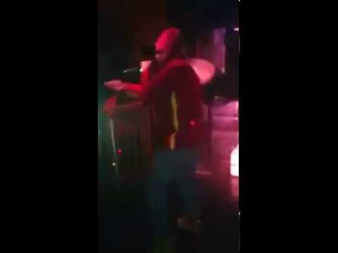 BLunTMaN TV!! {ToneBuTTa } Peforming Song "Vibes" at TurnTables Lounge