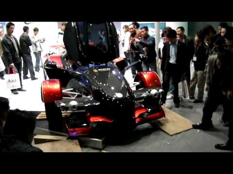 race car Tramontana R leaving its stage