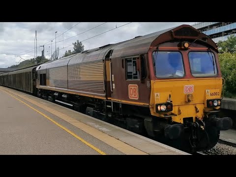 DB Cargo Class 66 66002 Passes Milton Keynes with Southbound CargoWaggons Freight Train 25/5/22