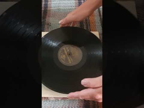 UK Beatles record collection part 1 including rare Please Please Me crossover #beatlesrecords