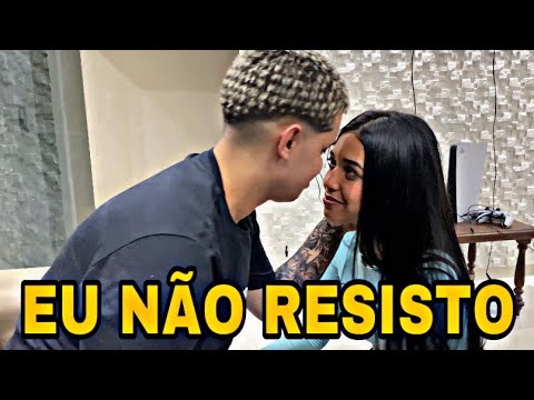 TELEZ NÃO CONSEGUE ESCONDER MAIS O AMOR QUE TEM PELO CARIOCA