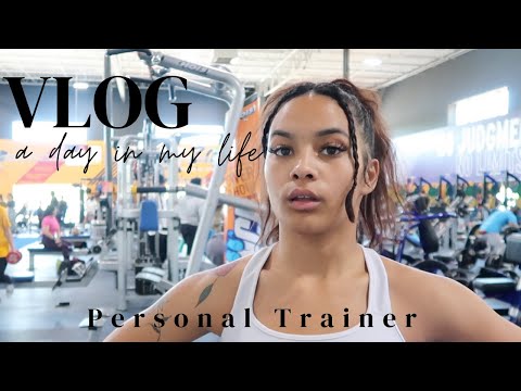 A DAY IN THE LIFE OF A PERSONAL TRAINER || HaileyNicole