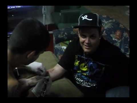 AyozeUrbano Tatuandose