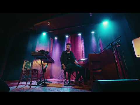 Elskavon - How Cold & No Longer Bound (Live)