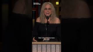 Download lagu Barbra Streisand praises the late Robert Redford before closing the #Oscars In Memoriam tribute. 🖤 mp3
