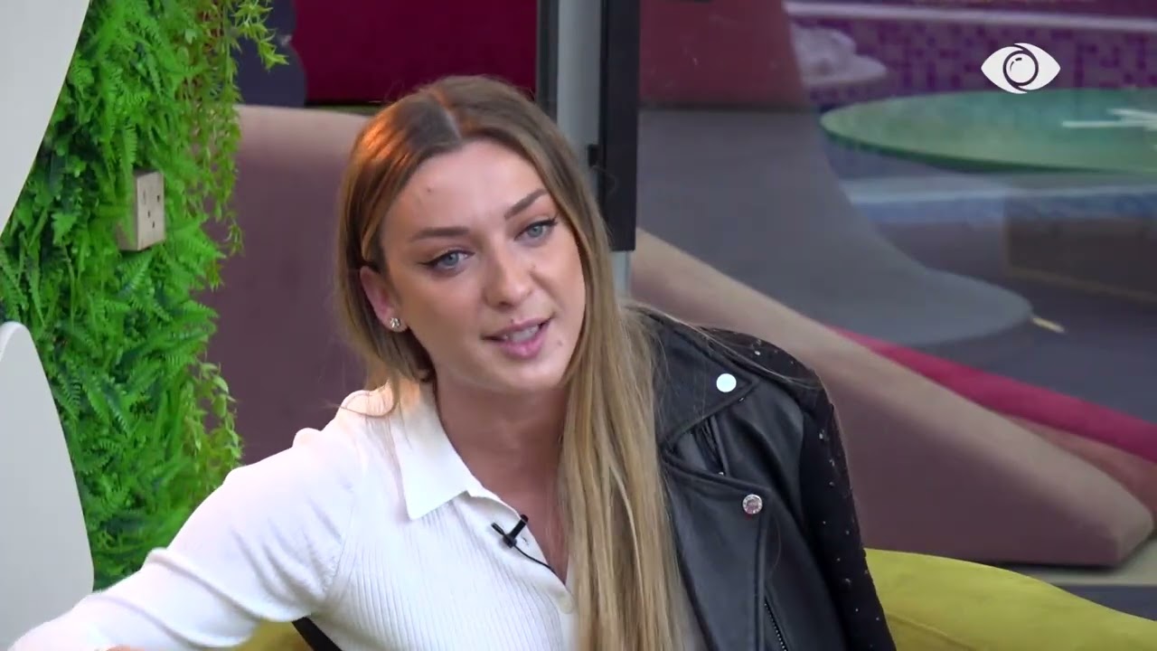 Ti nuk e di ç'do të thotë emigrimi…/ Vijon debati mes Juelës dhe Mateos: Sa e ke vënë bastin?