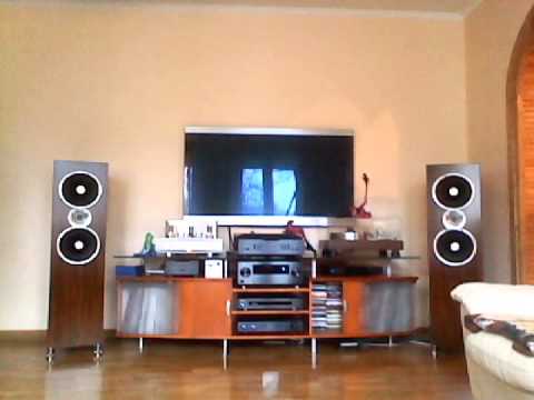 Mario Biondi   A Child Runs Free & ZU Signature микрофон + ноут