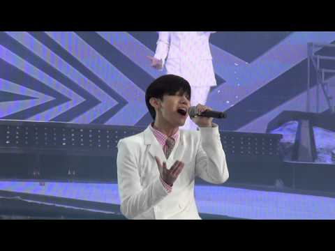 (fancam) SMTown artists - Dear My Family @smtown in seoul 2012