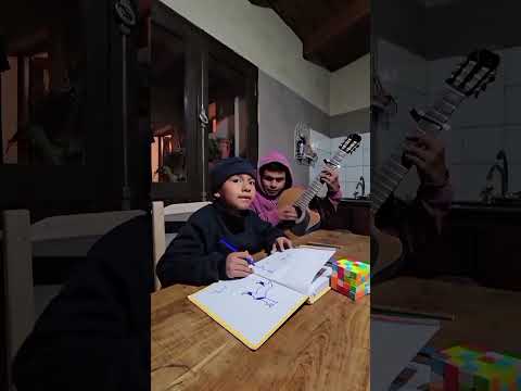 FUERTE NO SOY (NÃO SOU TÃO FORTE COMO PENSAVA)