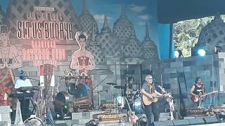 Download lagu IWAN FALS - KEMBANG PETE mp3