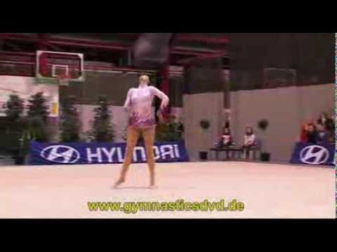 Happy Cup 2013   Senior Ball   02   Monija CEBASEK