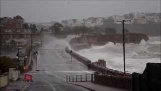 preview picture of video 'Autumn Storm in Torquay (13 Nov 2014)'