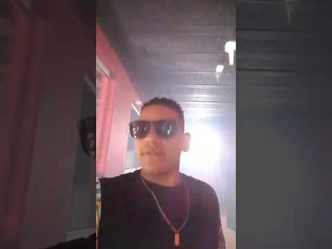 Dj Bruno Wallker testando o som