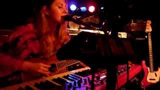 Lucía Scansetti - You never gave yourself to me (live @ Costello Club)