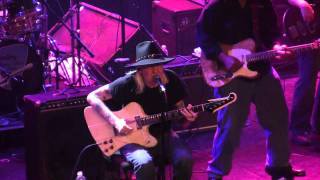 Johnny Winter LRBC 2010 &quot;MissAnn&quot; with Kenny Neal