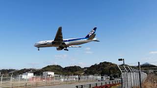 福岡空港!飛行機着陸シーン!音量注意！후쿠오카 공항 비행기 착륙
