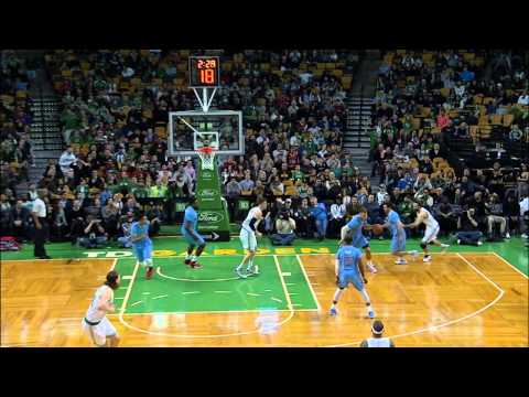 Blake Griffin Makes Impressive 180-Degree Block