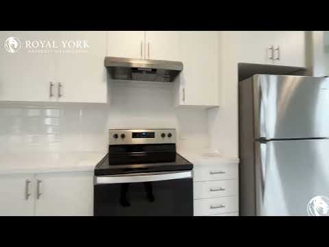 13 Royal Collection Way, Whitby, Ontario L1P 0P1