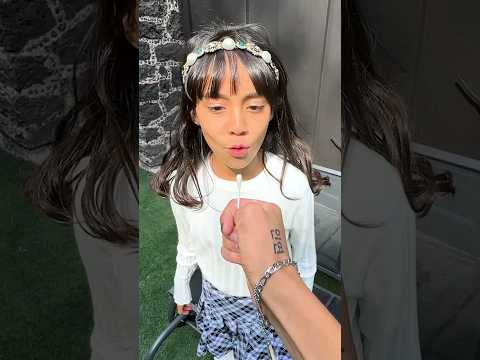 I DID A MAGIC TRICK FOR MY LITTLE SISTERS!!