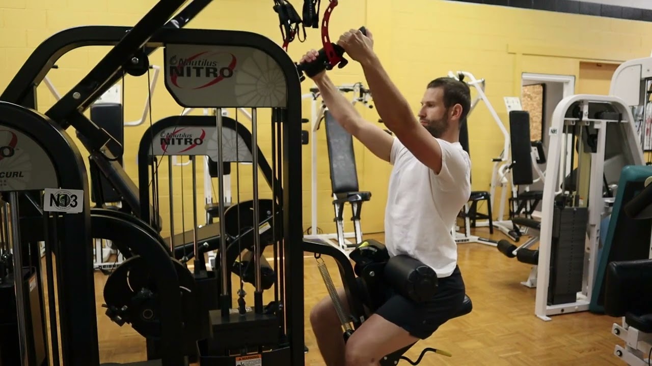 Machine Pulldown (Nautilus Pulldown Dual Handle)