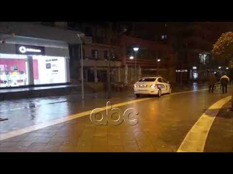 Bie nga shkallet, humb jeten nje person ne Librazhd | ABC News Albania